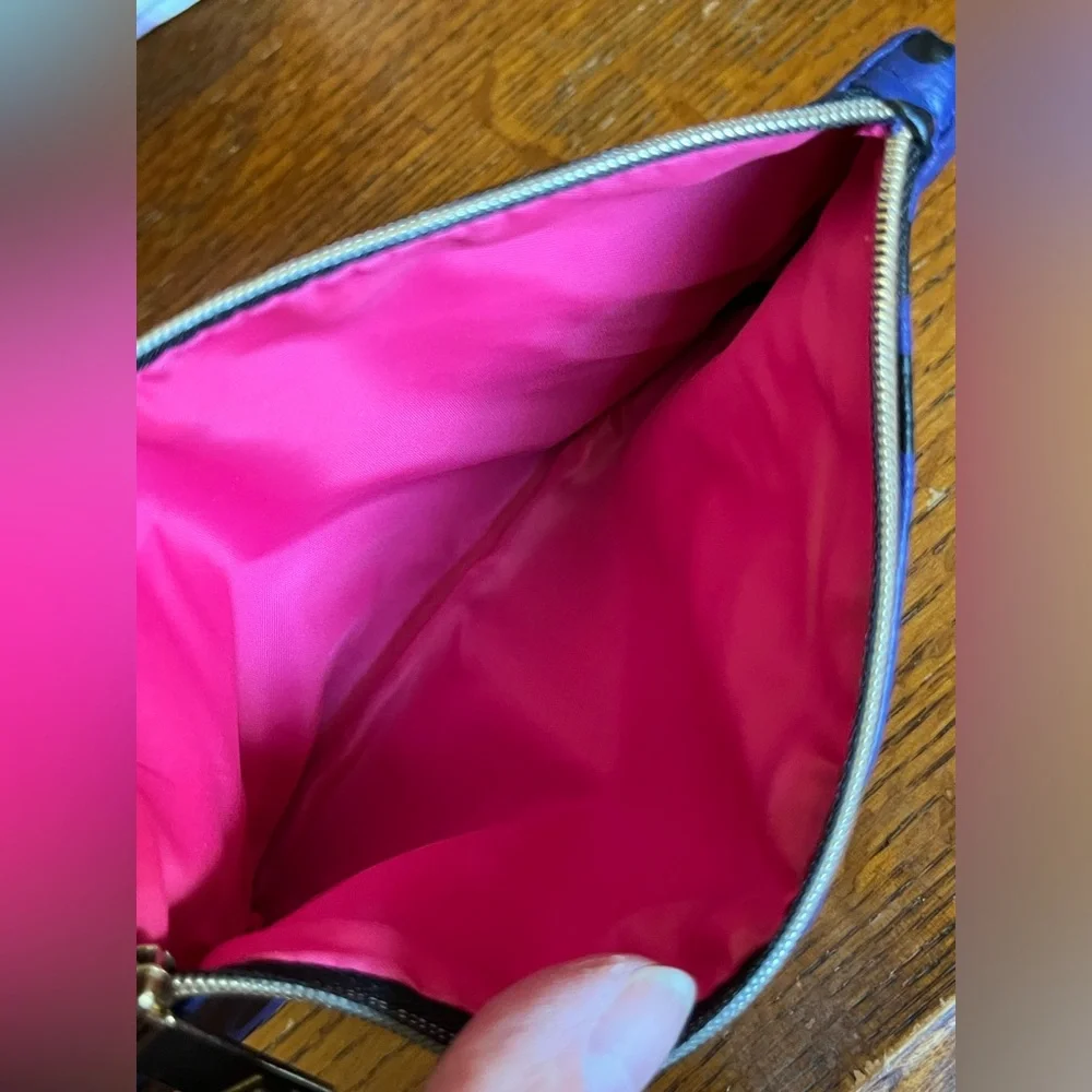 IPSY makeup bag with SURPRISE piece of jewelry! New hearts
